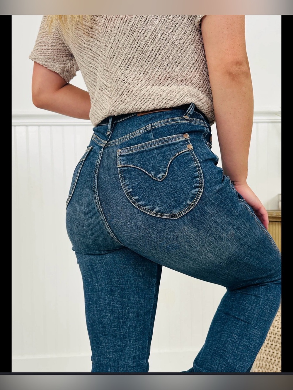 Judy Blue Dark Wash High Rise Flare Fit Back Pocket Detail Jeans